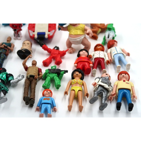 Random Figure Lot #1 - Picture 7 of 13